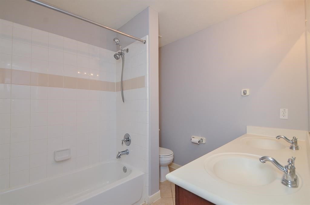 6726 Oakman, Sugar Land, TX 77479 6726 Oakman, Sugar Land, TX 77479