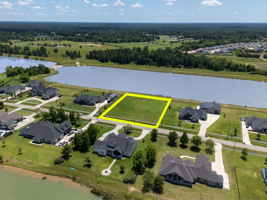 Property photo for 11918 W Border Oak Dr, Magnolia, TX