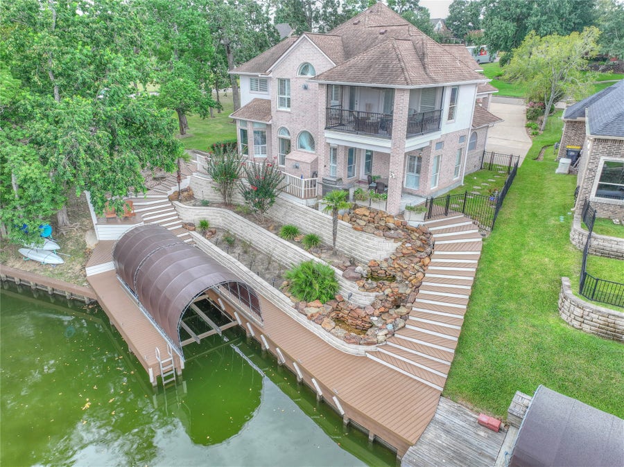 Property photo for 6087 Longmire Trail, Conroe, TX