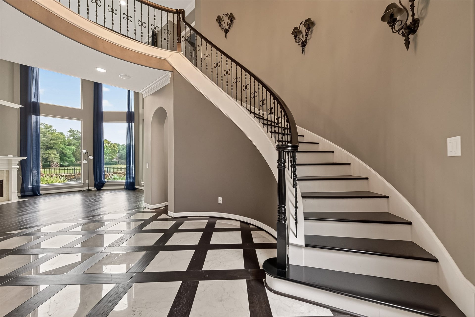 14 Sullivans Landing, Missouri City, TX 77459 14 Sullivans Landing, Missouri City, TX 77459