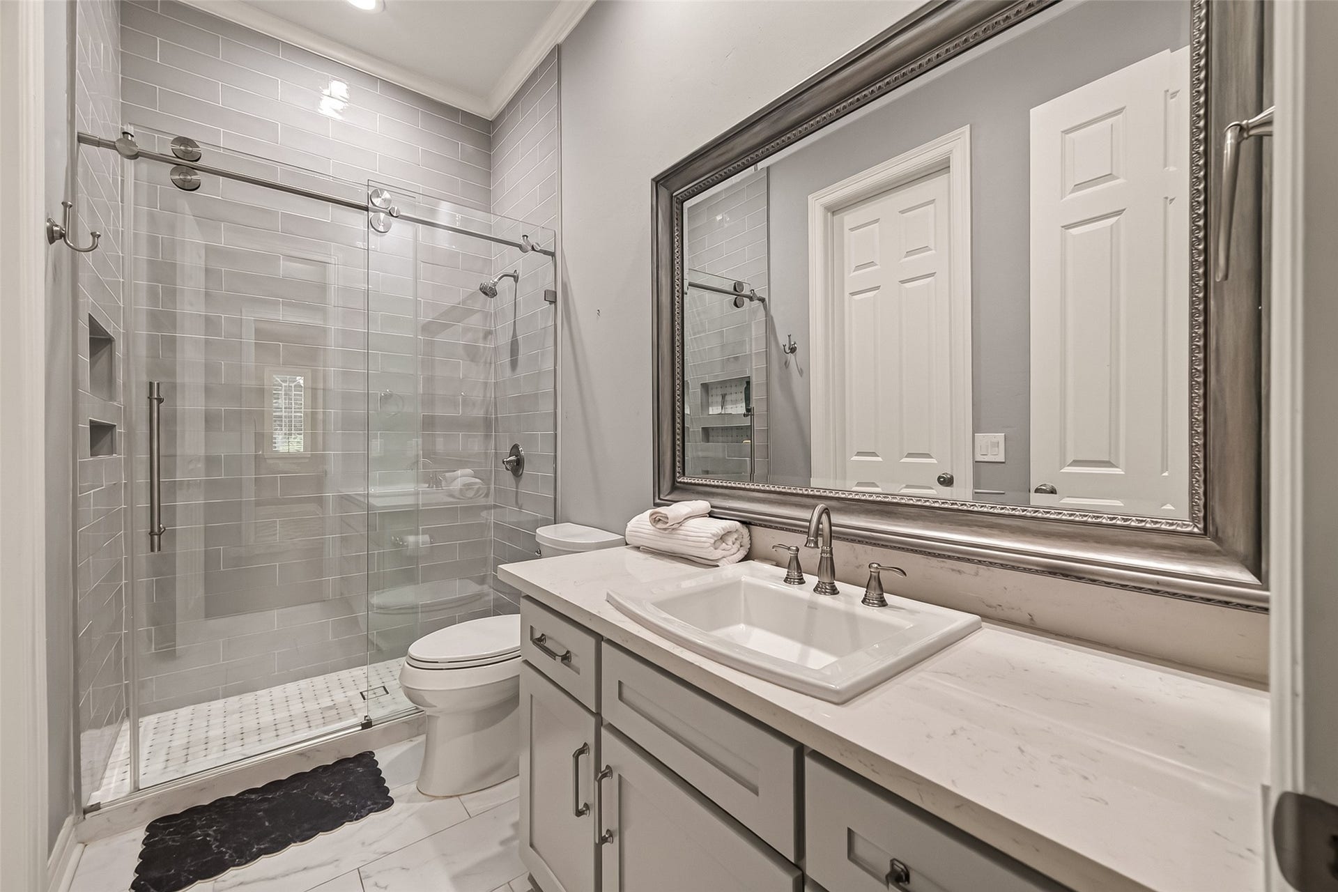 14 Sullivans Landing, Missouri City, TX 77459 14 Sullivans Landing, Missouri City, TX 77459