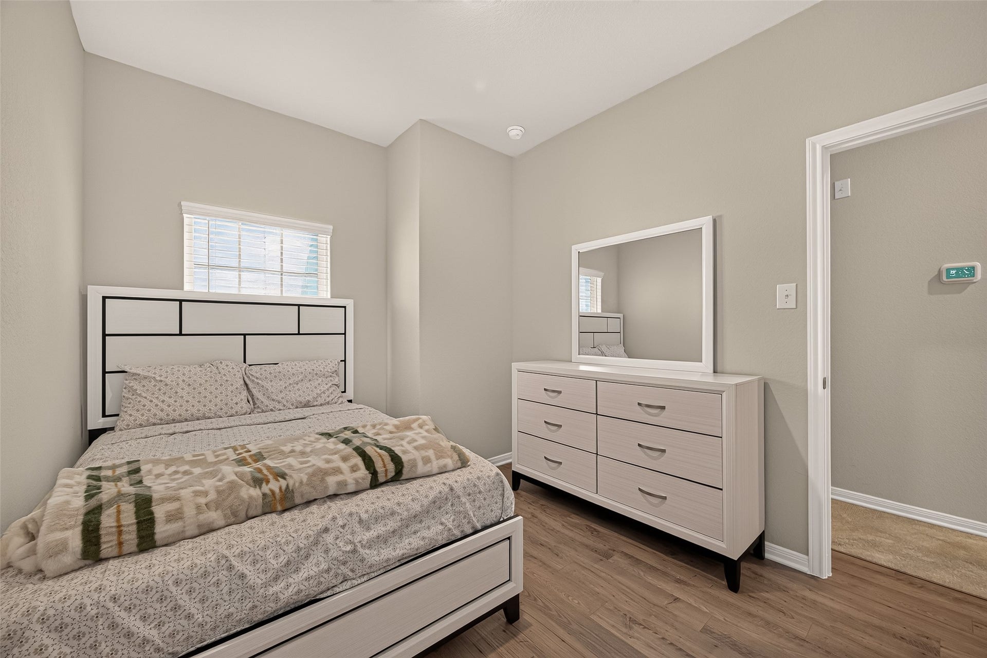 6402 Autumn Equinox Drive, Houston, TX 77048