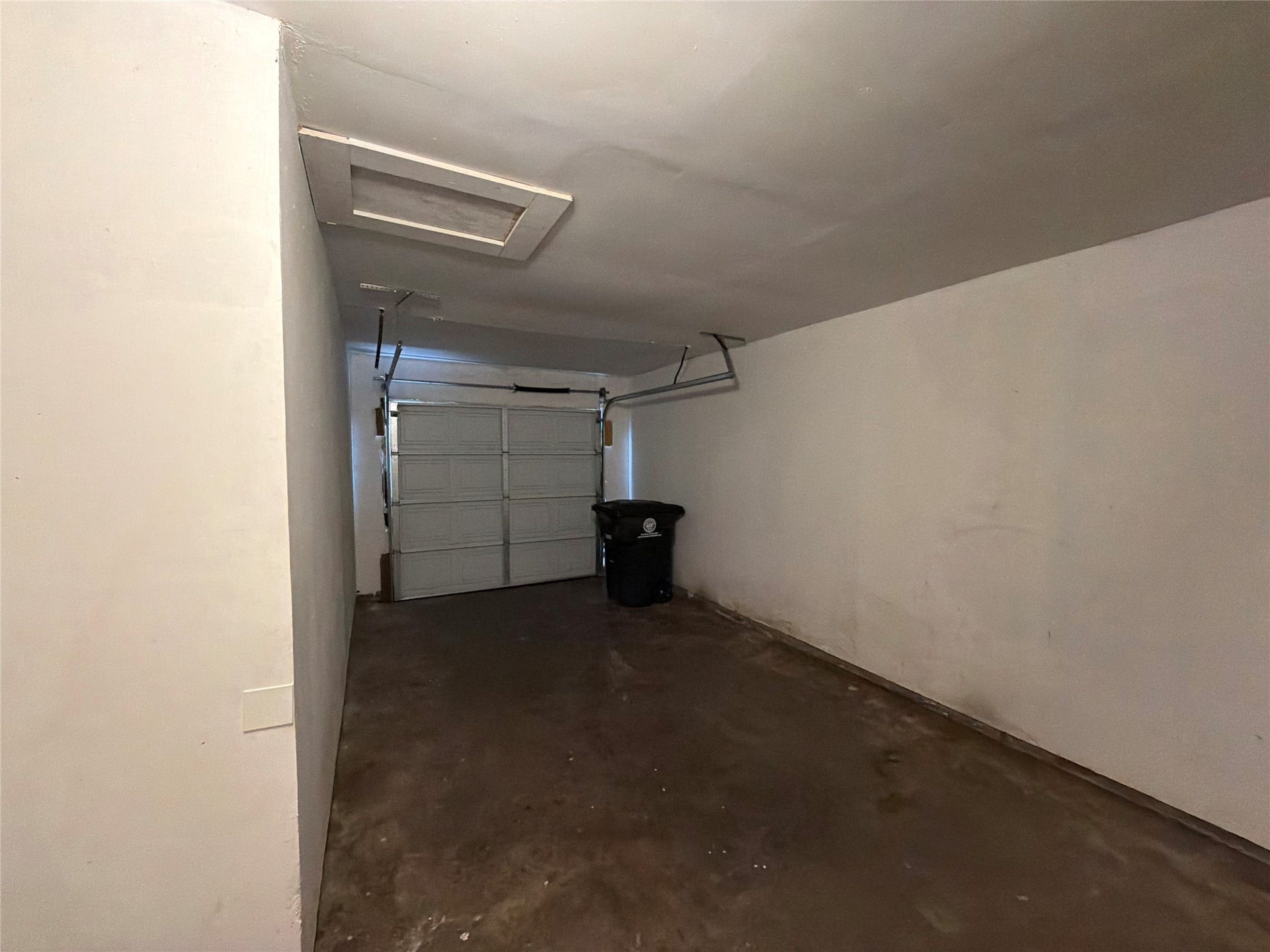 7405 Sterlingshire Street, Houston, TX 77016 7405 Sterlingshire Street, Houston, TX 77016