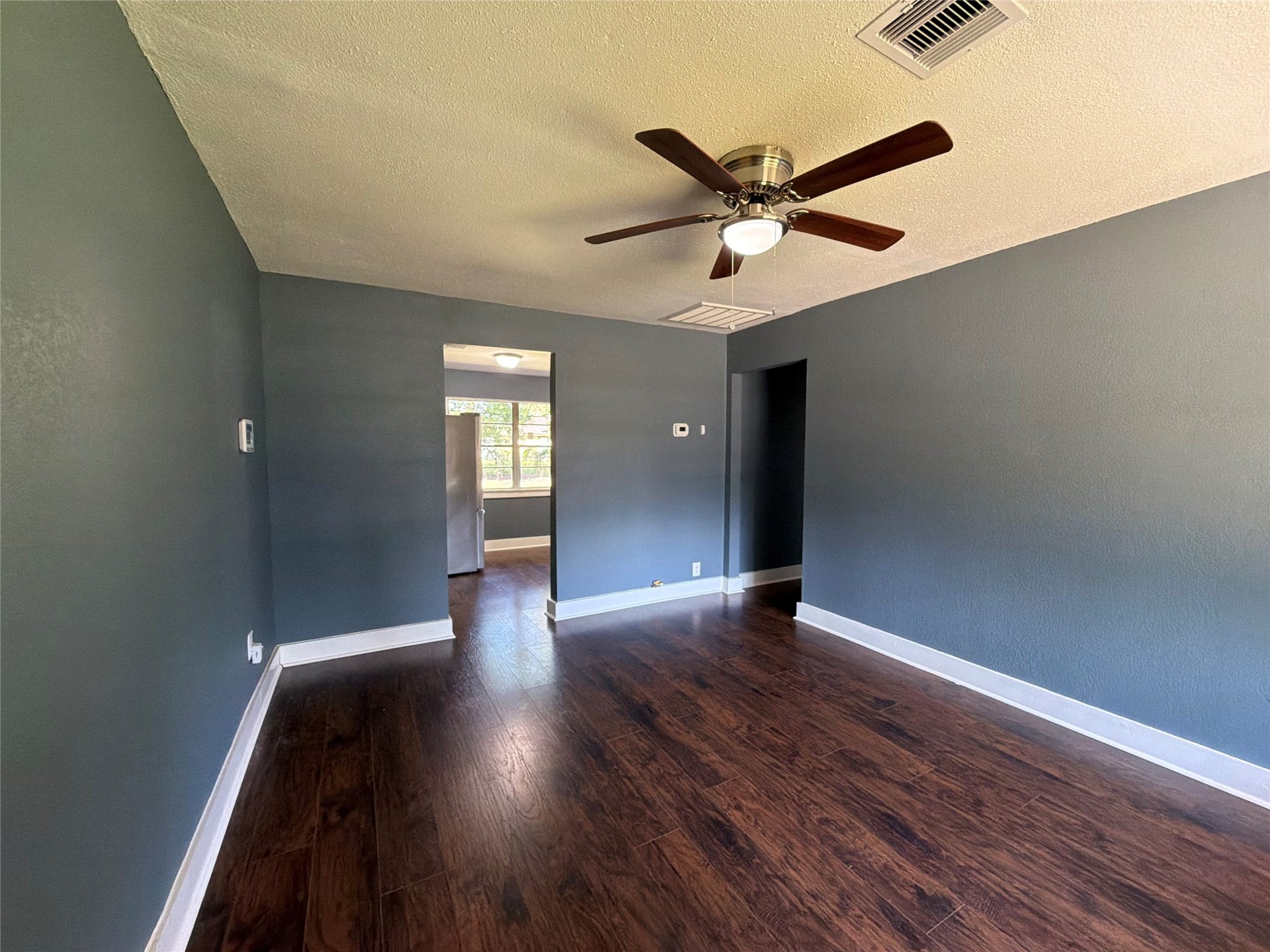 7405 Sterlingshire Street, Houston, TX 77016 7405 Sterlingshire Street, Houston, TX 77016