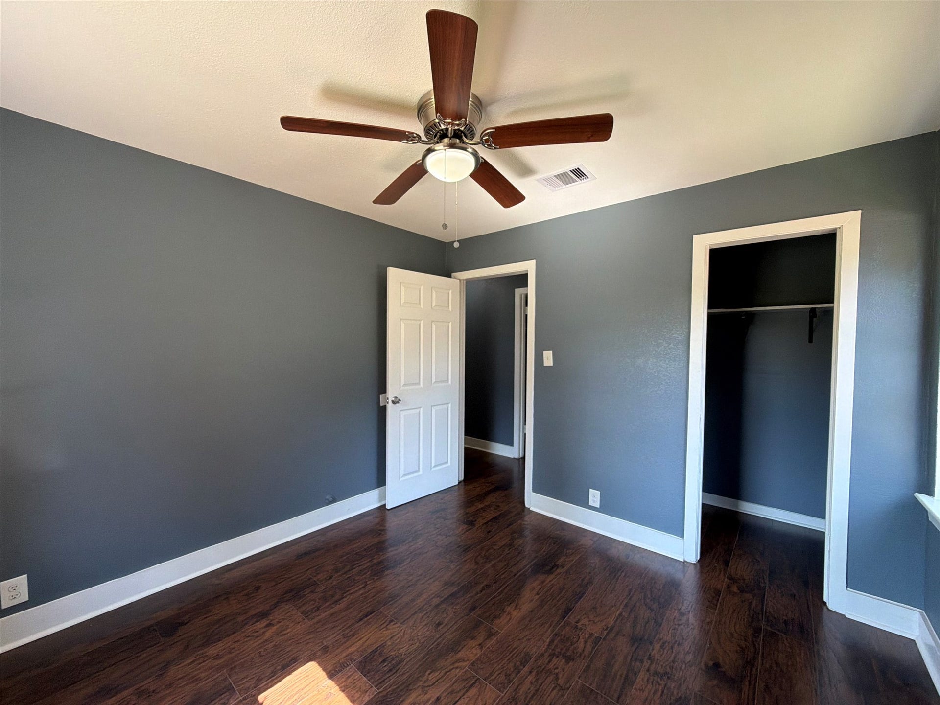 7405 Sterlingshire Street, Houston, TX 77016 7405 Sterlingshire Street, Houston, TX 77016
