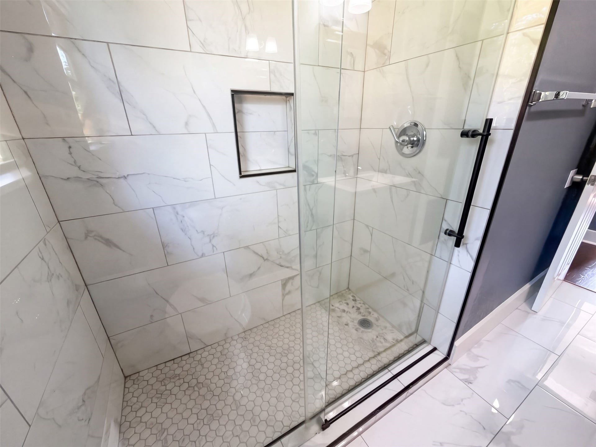 7405 Sterlingshire Street, Houston, TX 77016 7405 Sterlingshire Street, Houston, TX 77016