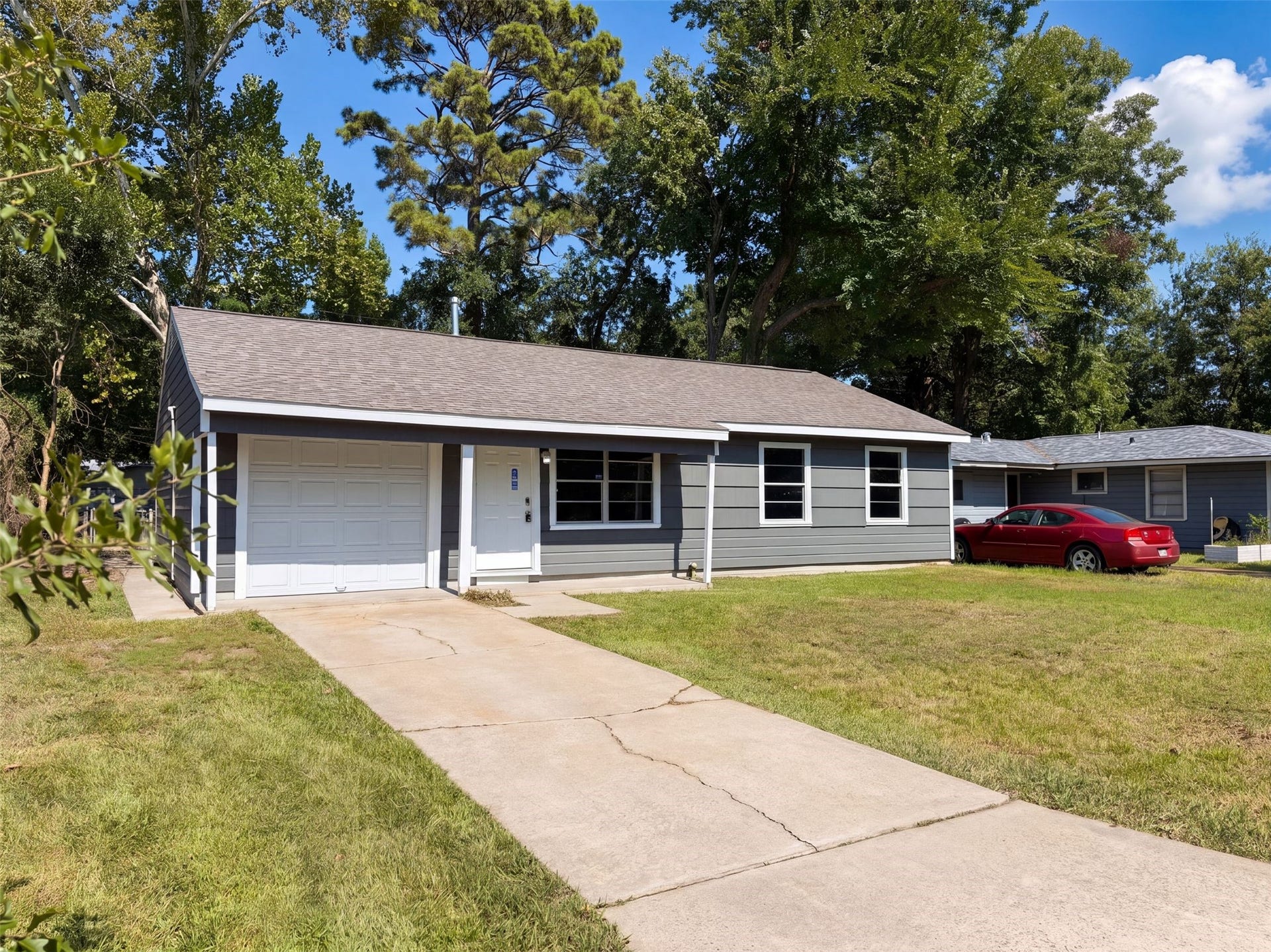7405 Sterlingshire Street, Houston, TX 77016 7405 Sterlingshire Street, Houston, TX 77016