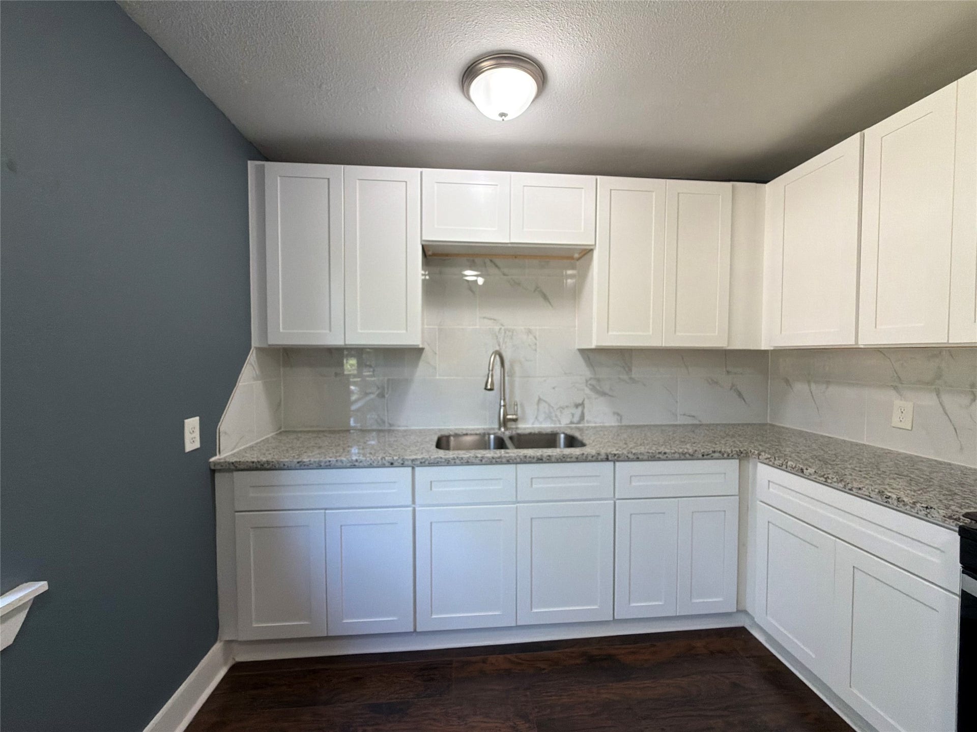 7405 Sterlingshire Street, Houston, TX 77016 7405 Sterlingshire Street, Houston, TX 77016
