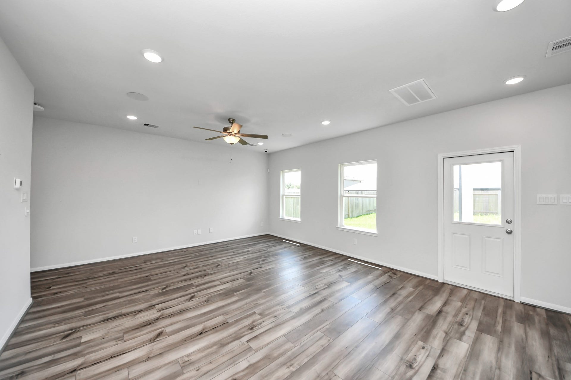 25666 Roy Rogers Road, Splendora, TX 77372