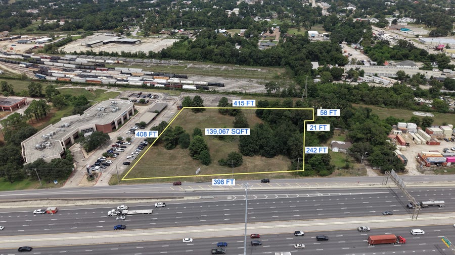 Property photo for 15201 Interstate 10 Highway, Channelview, TX