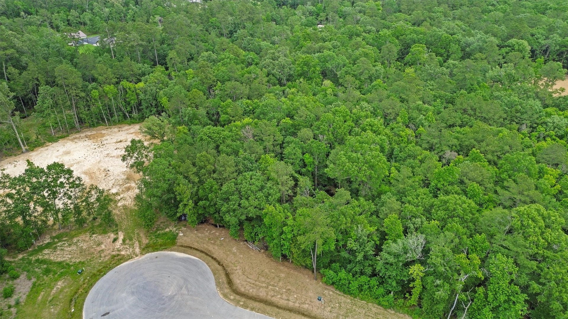 1230 Road 6324, Dayton, TX 77535 Cul-de-sac positioning adds another desirable element to this acreage homesite.