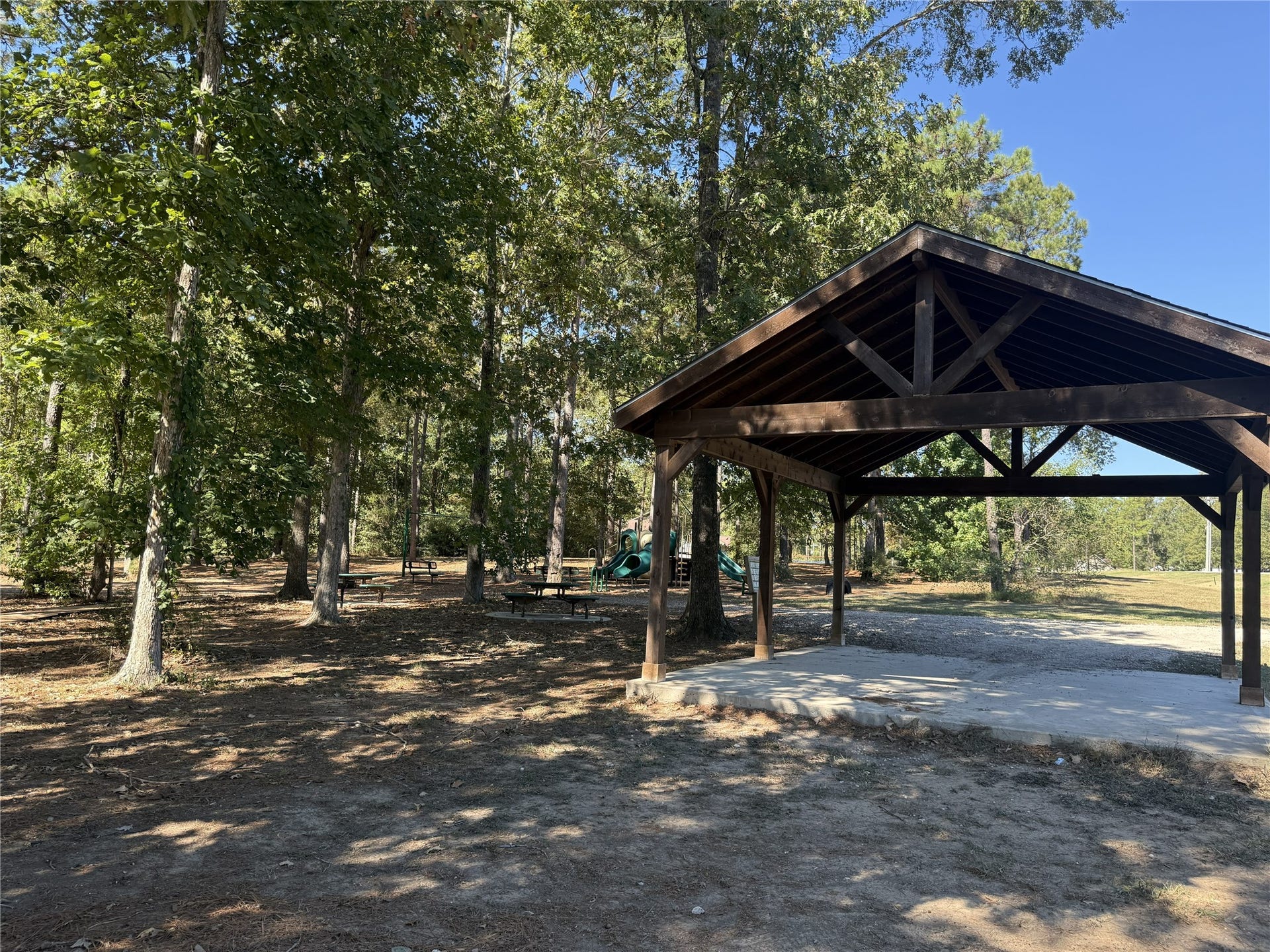 1230 Road 6324, Dayton, TX 77535 White Oak Trails Community picnic area