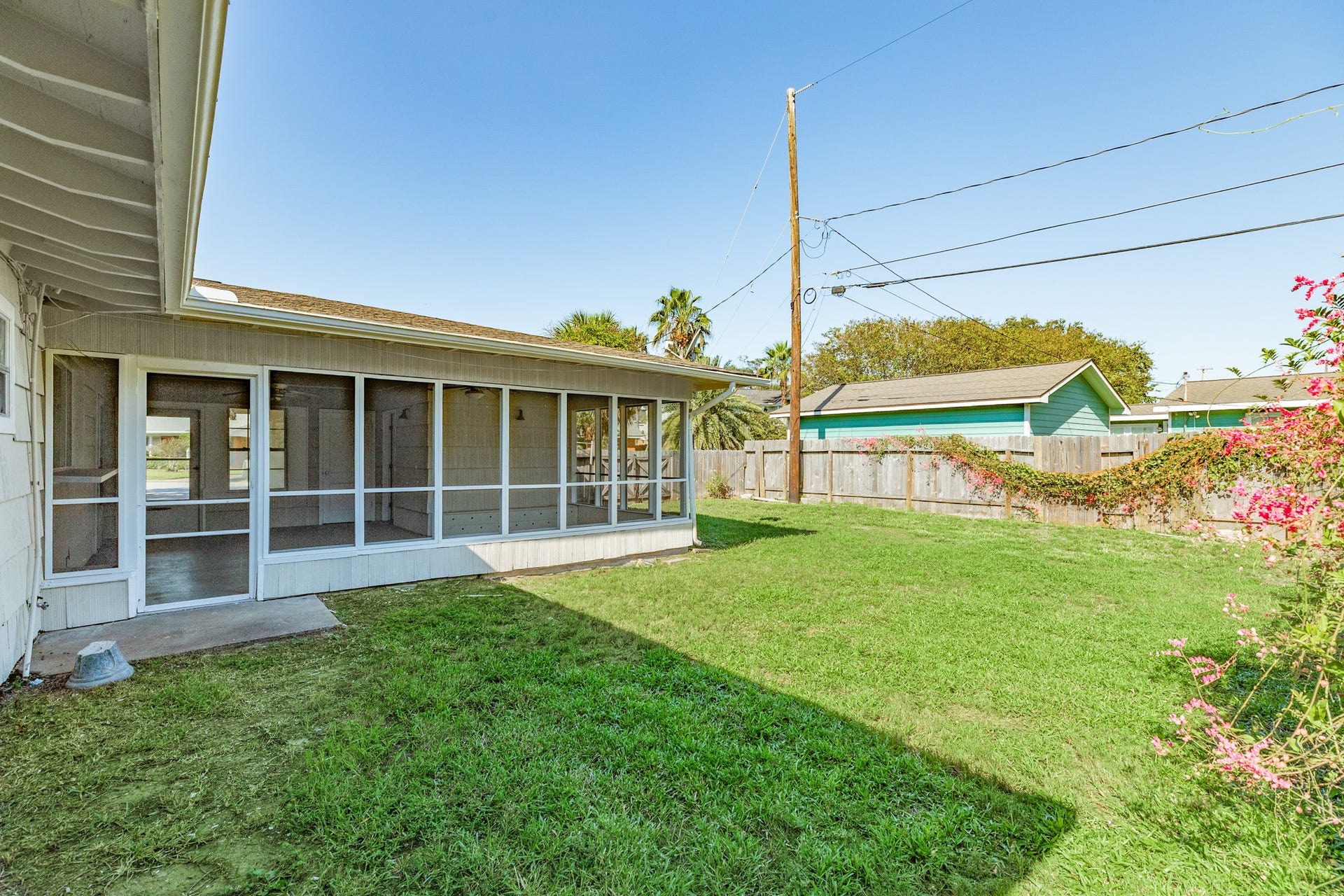 118 Tarpon Avenue, Galveston, TX 77550