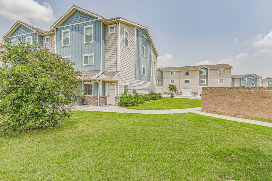 Property photo for 21155 Gosling Road, #13C, Spring, TX