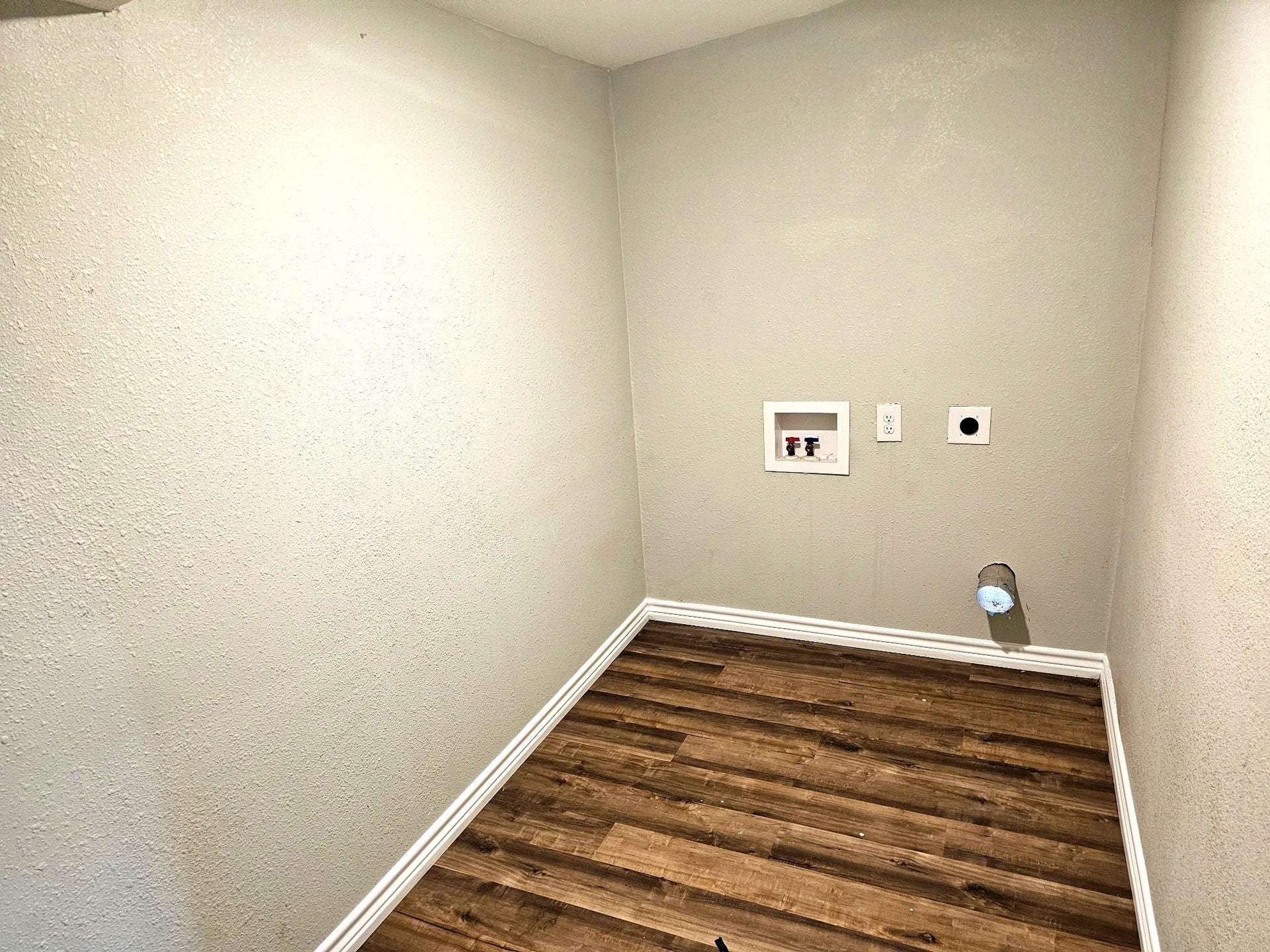 202 N Logan Street, Texas City, TX 77590 202 N Logan Street, Texas City, TX 77590