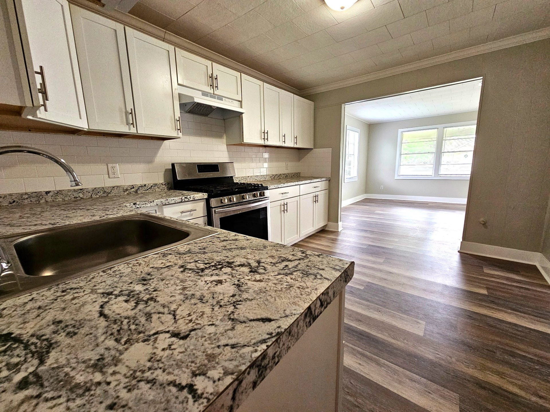202 N Logan Street, Texas City, TX 77590 202 N Logan Street, Texas City, TX 77590