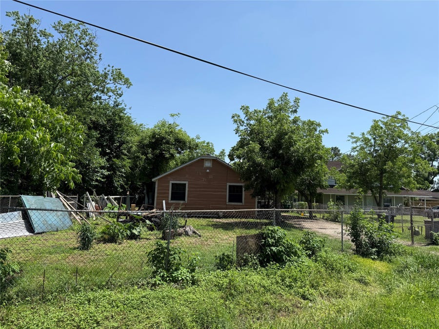 Property photo for 4312 Banner Drive, Houston, TX