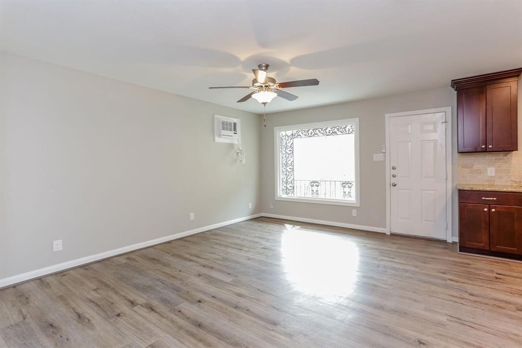 808 1/2 W Main Street, #1, Houston, TX 77006 808 1/2 W Main Street, #1, Houston, TX 77006