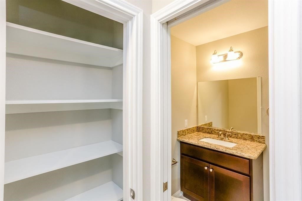808 1/2 W Main Street, #1, Houston, TX 77006 808 1/2 W Main Street, #1, Houston, TX 77006