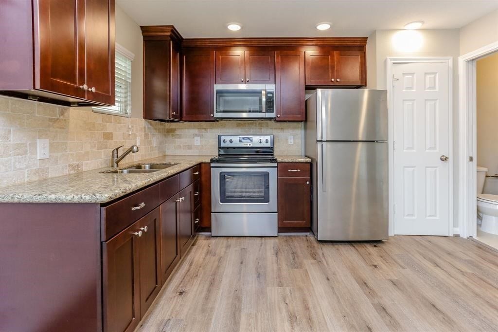 808 1/2 W Main Street, #1, Houston, TX 77006 808 1/2 W Main Street, #1, Houston, TX 77006
