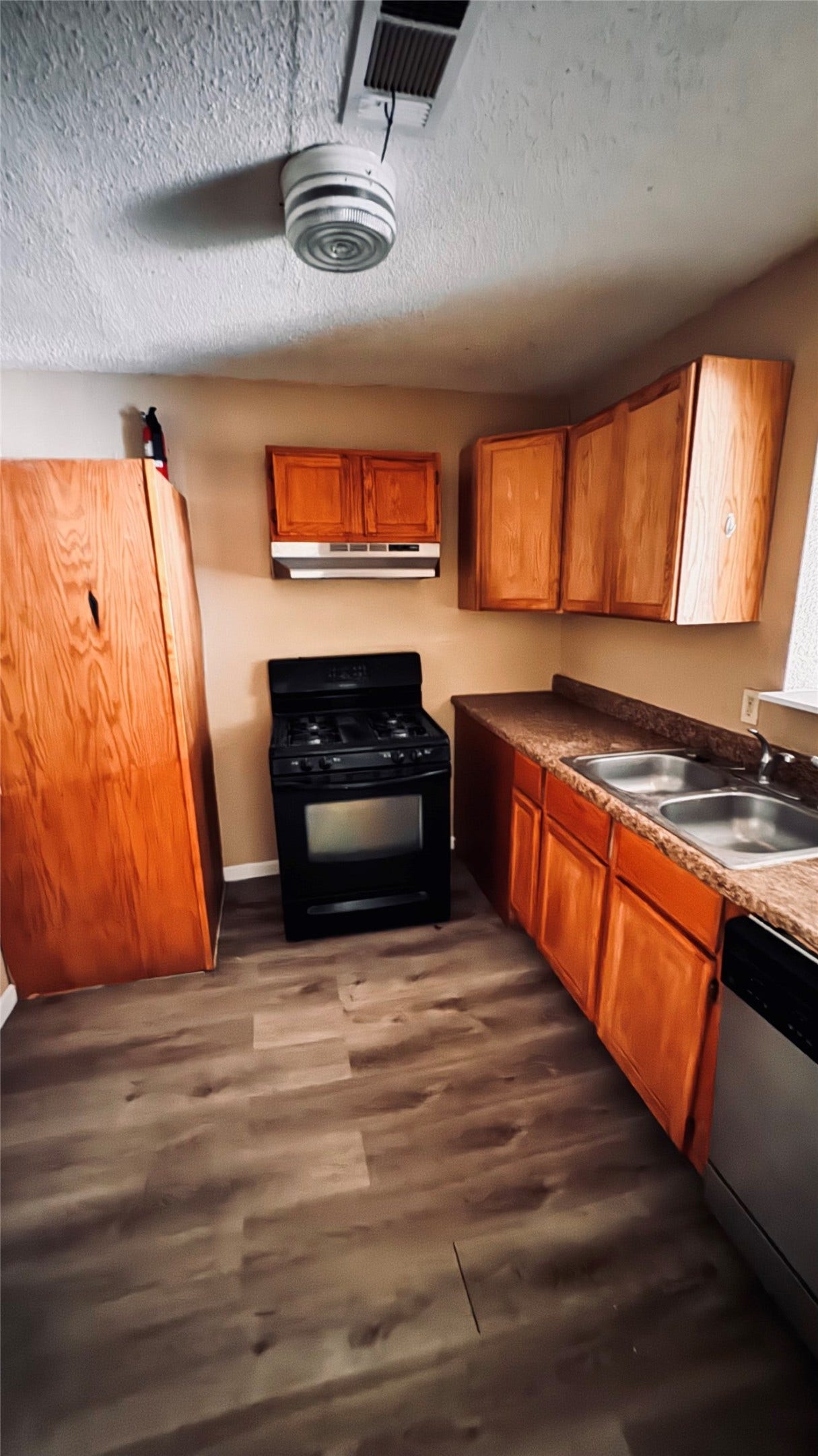 10235 Algiers Road, #4, Houston, TX 77041