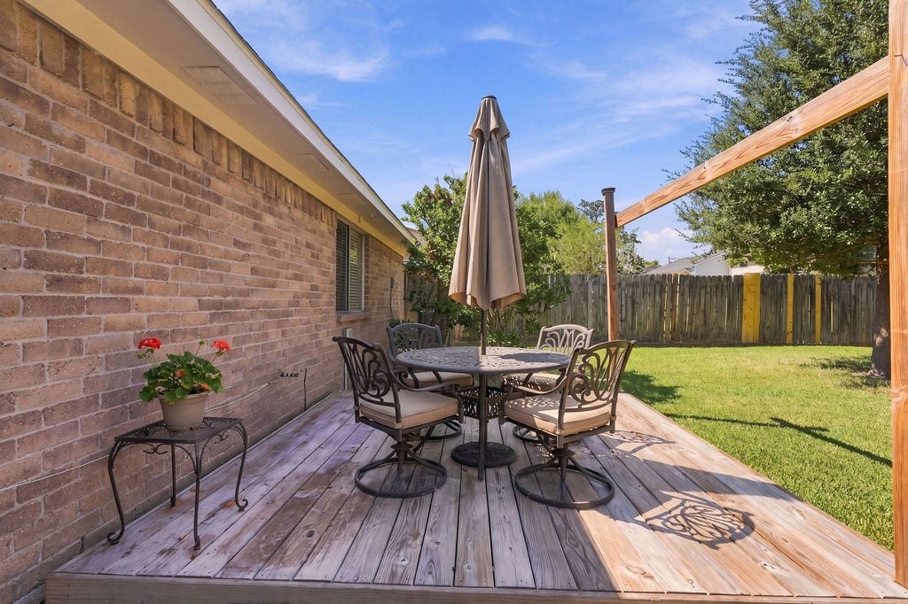407 Ironbark Drive, Houston, TX 77598 407 Ironbark Drive, Houston, TX 77598