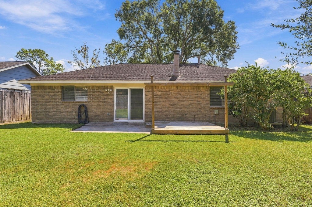 407 Ironbark Drive, Houston, TX 77598 407 Ironbark Drive, Houston, TX 77598