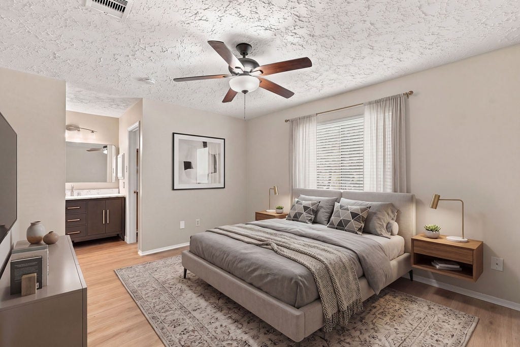 407 Ironbark Drive, Houston, TX 77598 Primary bedroom suite