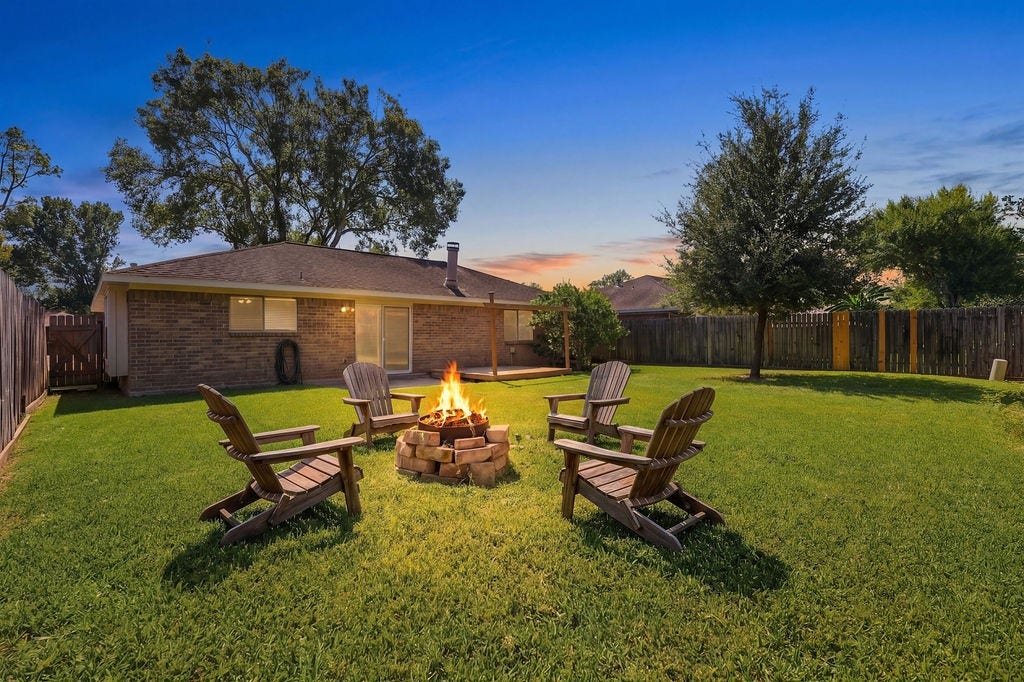 407 Ironbark Drive, Houston, TX 77598 407 Ironbark Drive, Houston, TX 77598