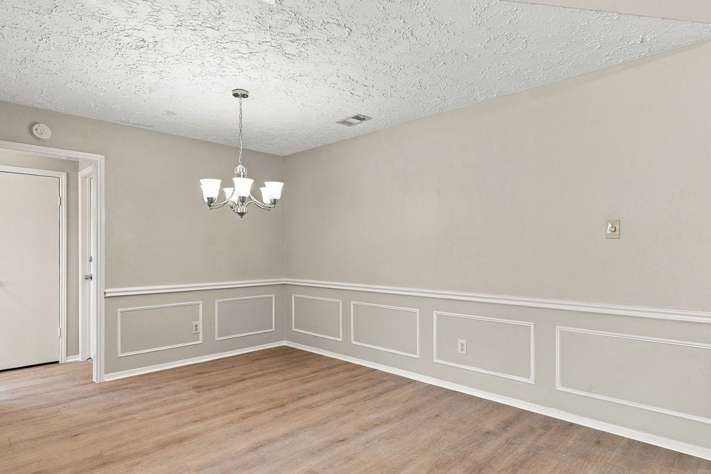 407 Ironbark Drive, Houston, TX 77598 Dining room