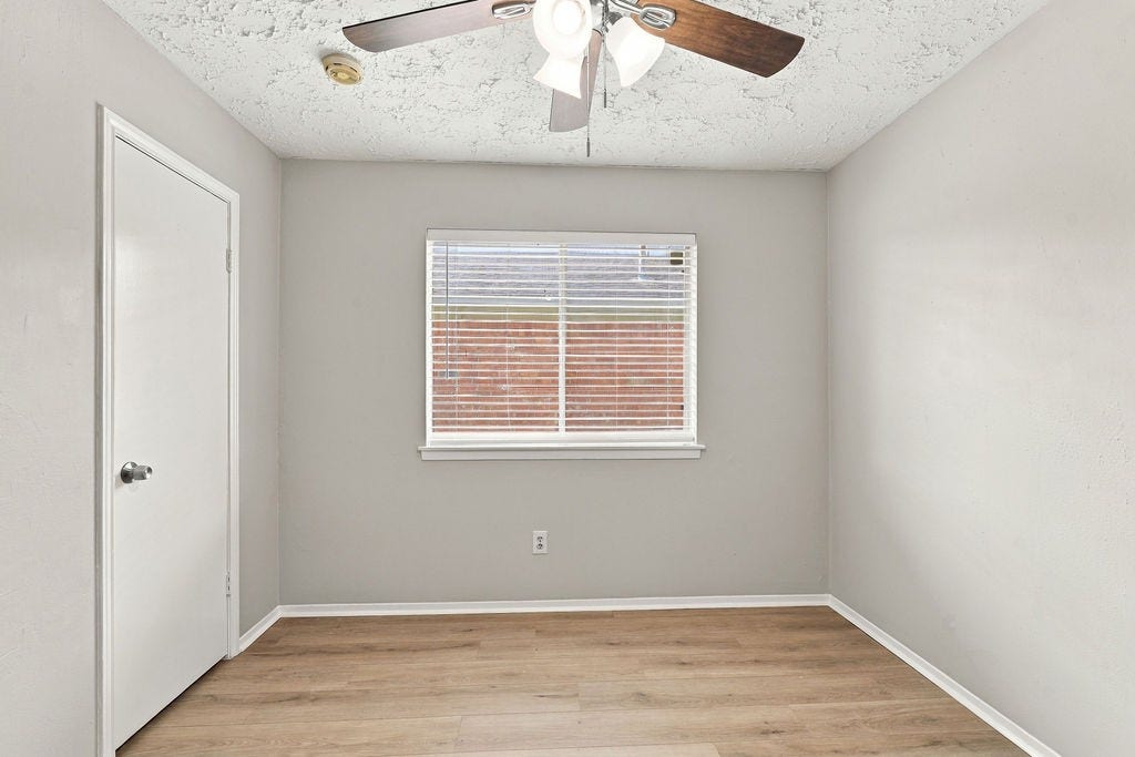 407 Ironbark Drive, Houston, TX 77598 407 Ironbark Drive, Houston, TX 77598