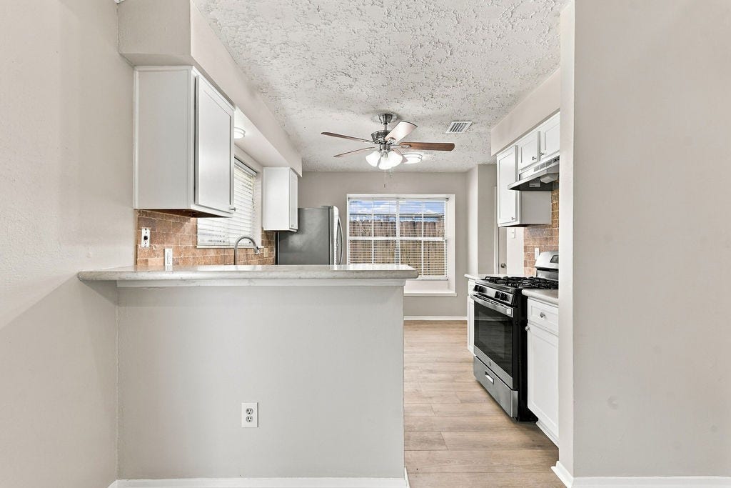 407 Ironbark Drive, Houston, TX 77598 407 Ironbark Drive, Houston, TX 77598