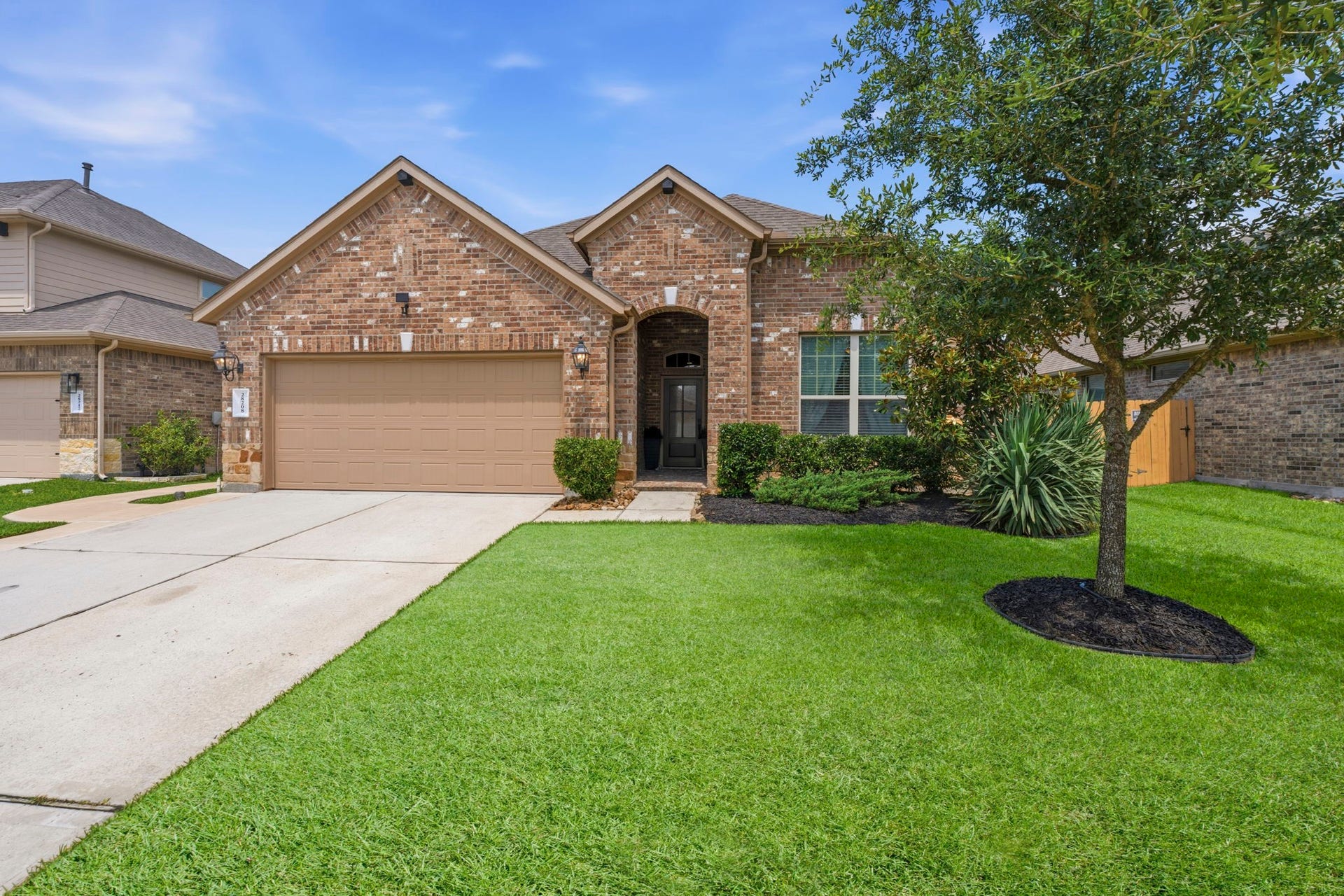 28208 Mallard Reach Drive, Spring, TX 77386 Welcome to 28208 Mallard Reach Dr!