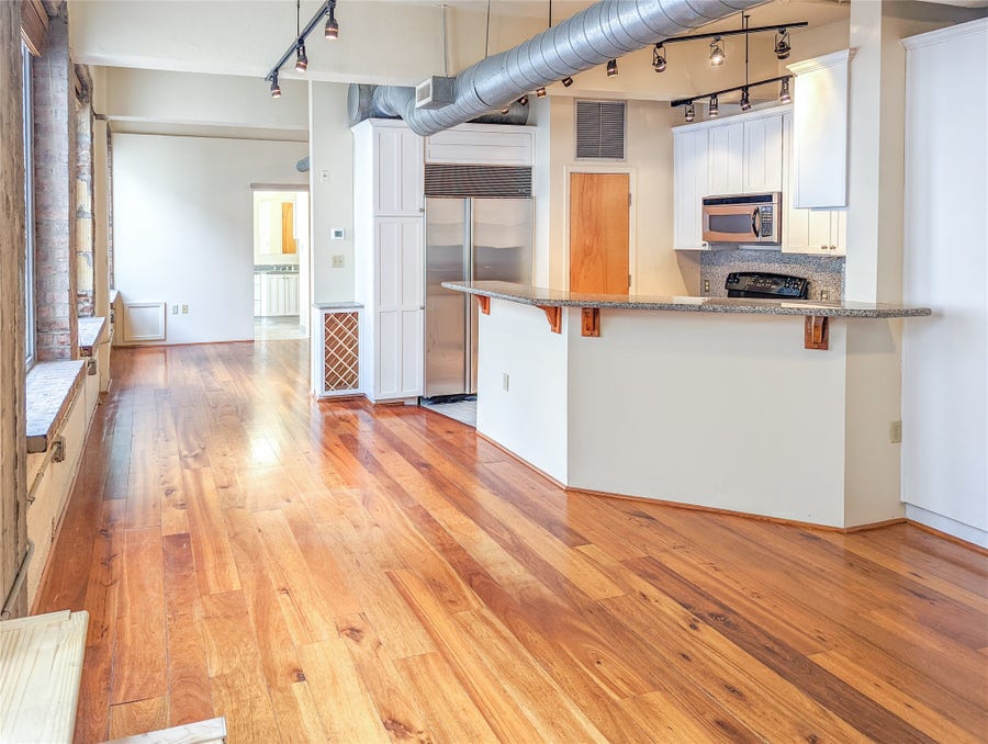 Property photo for 711 Main St Street, #905, Houston, TX