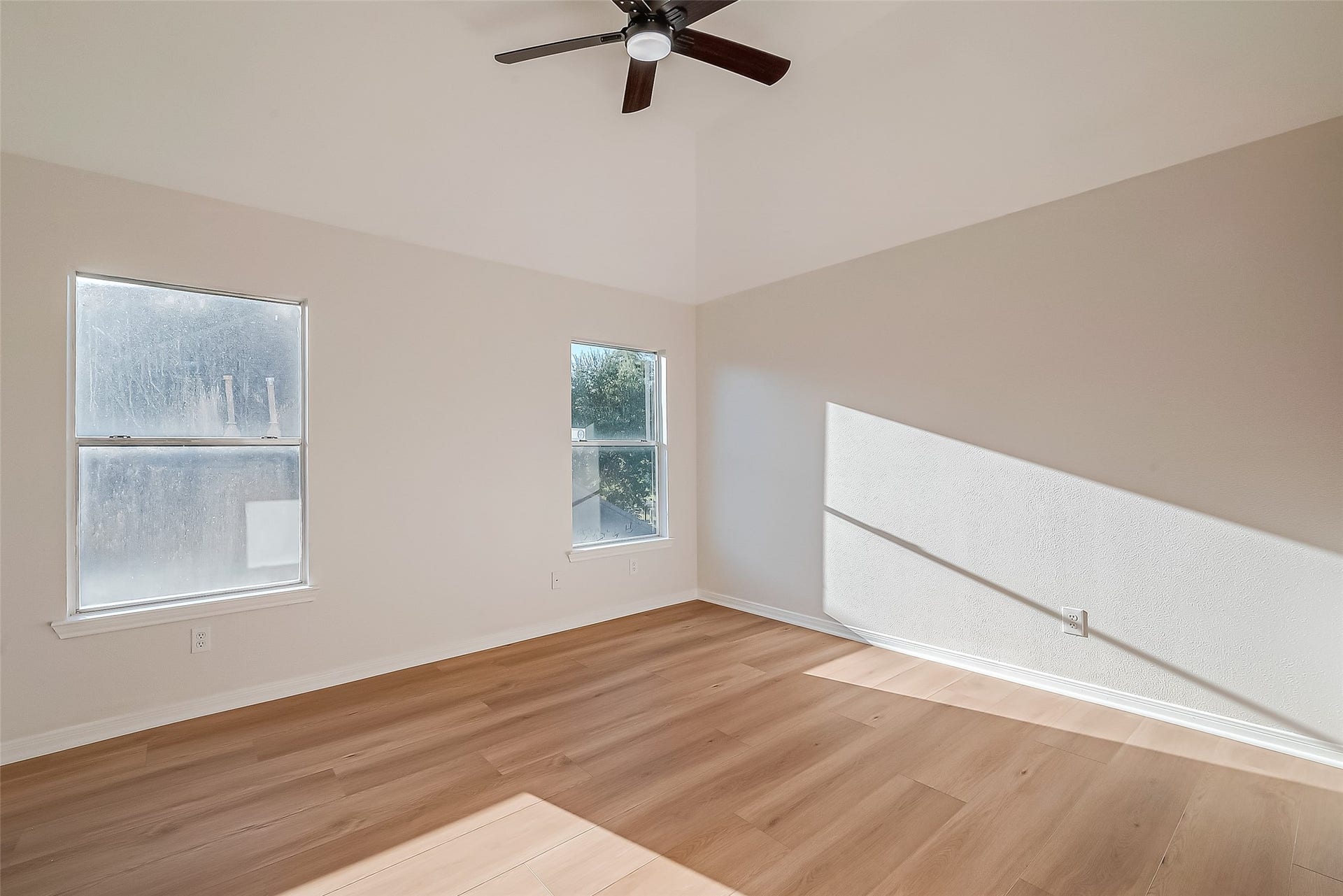 11210 Hundred Bridge Lane, Sugar Land, TX 77498 11210 Hundred Bridge Lane, Sugar Land, TX 77498
