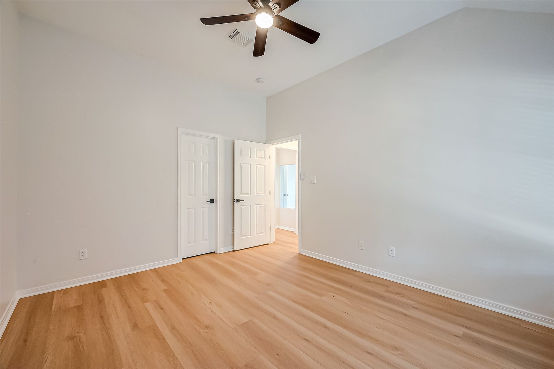 11210 Hundred Bridge Lane, Sugar Land, TX 77498 11210 Hundred Bridge Lane, Sugar Land, TX 77498