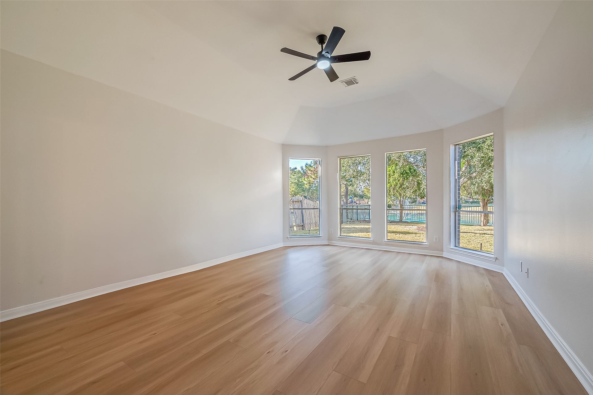 11210 Hundred Bridge Lane, Sugar Land, TX 77498 11210 Hundred Bridge Lane, Sugar Land, TX 77498