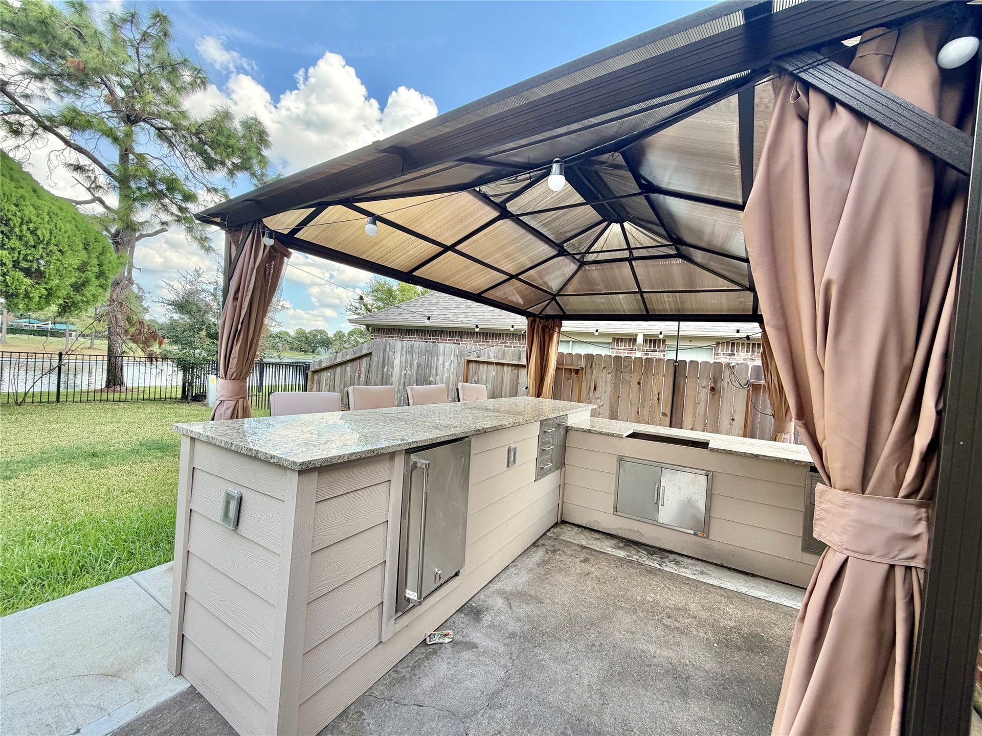 11210 Hundred Bridge Lane, Sugar Land, TX 77498 11210 Hundred Bridge Lane, Sugar Land, TX 77498
