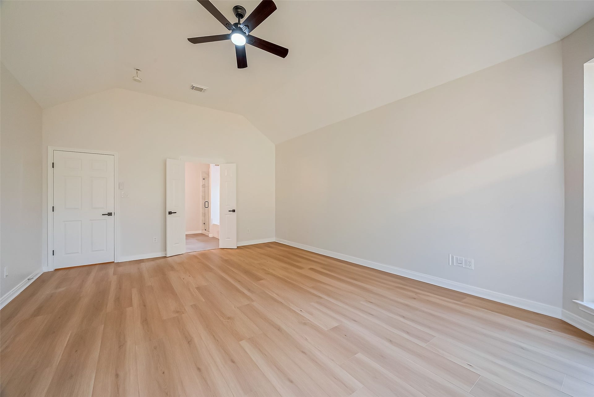 11210 Hundred Bridge Lane, Sugar Land, TX 77498 11210 Hundred Bridge Lane, Sugar Land, TX 77498