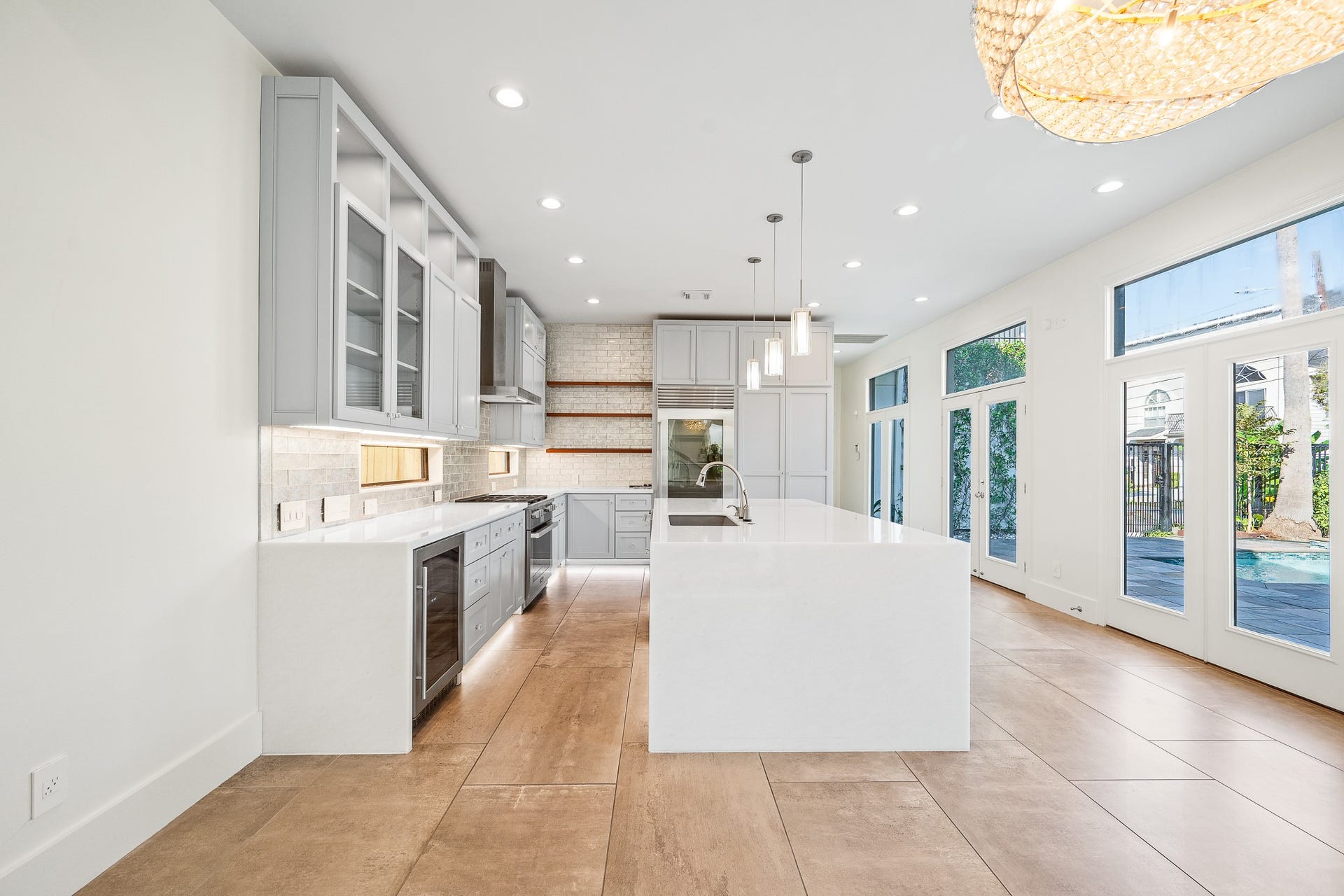 235 Malone Street, Houston, TX 77007 235 Malone Street, Houston, TX 77007