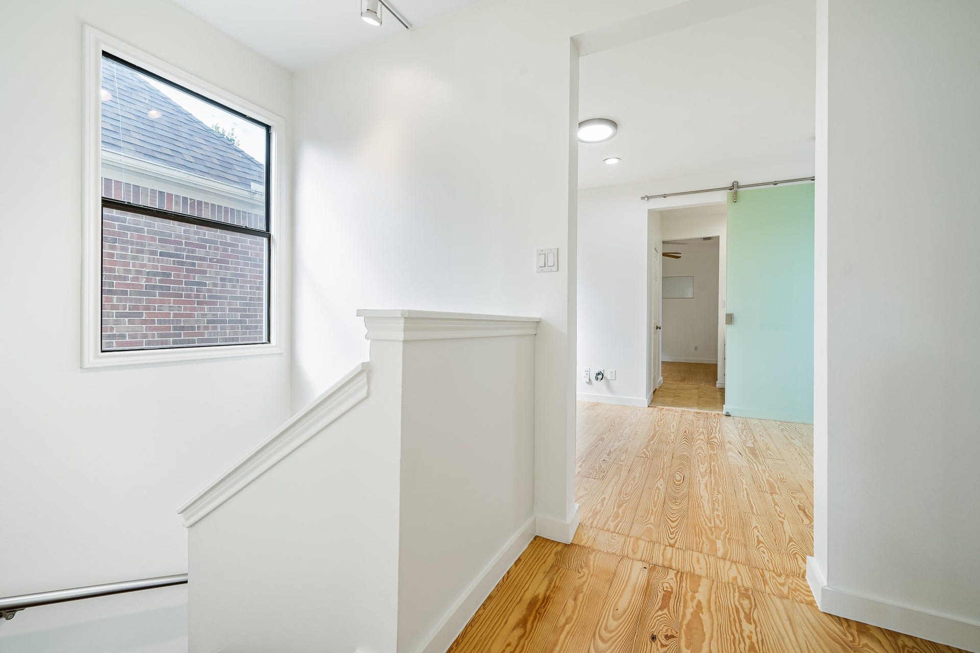 235 Malone Street, Houston, TX 77007 235 Malone Street, Houston, TX 77007