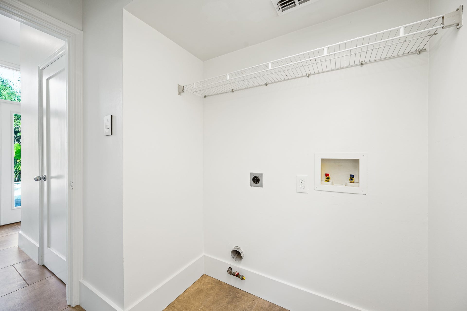 235 Malone Street, Houston, TX 77007 235 Malone Street, Houston, TX 77007