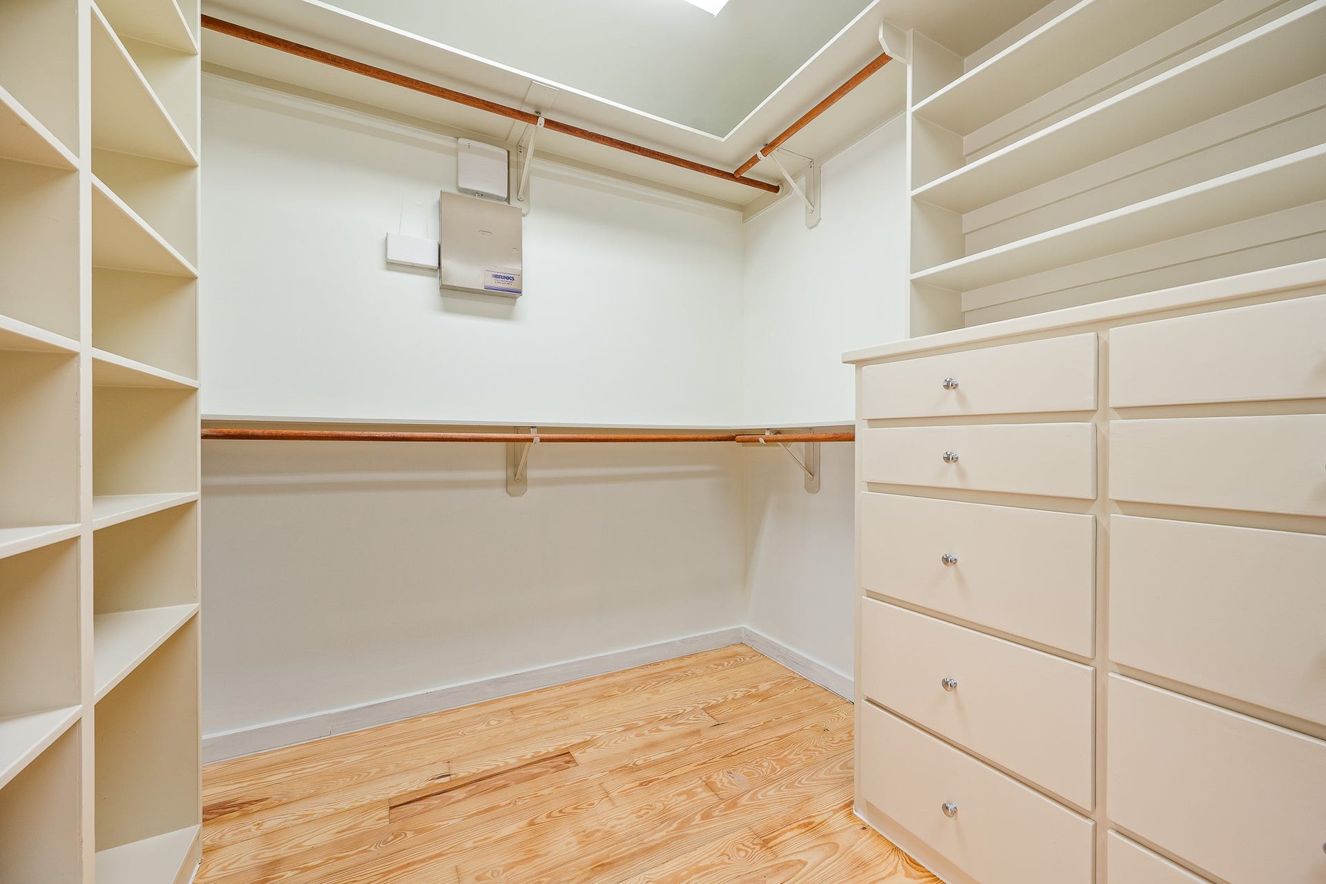 235 Malone Street, Houston, TX 77007 235 Malone Street, Houston, TX 77007