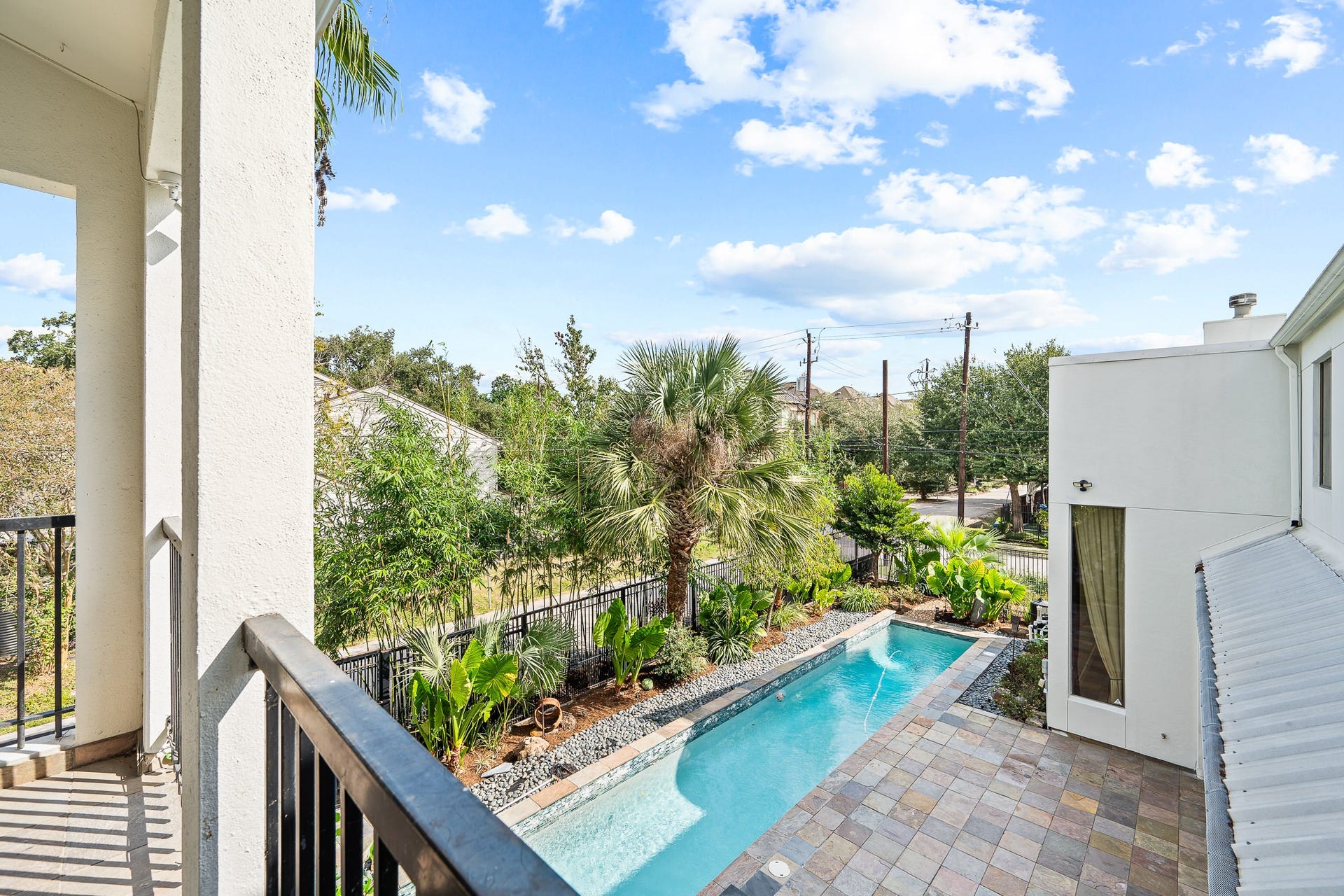 235 Malone Street, Houston, TX 77007 235 Malone Street, Houston, TX 77007
