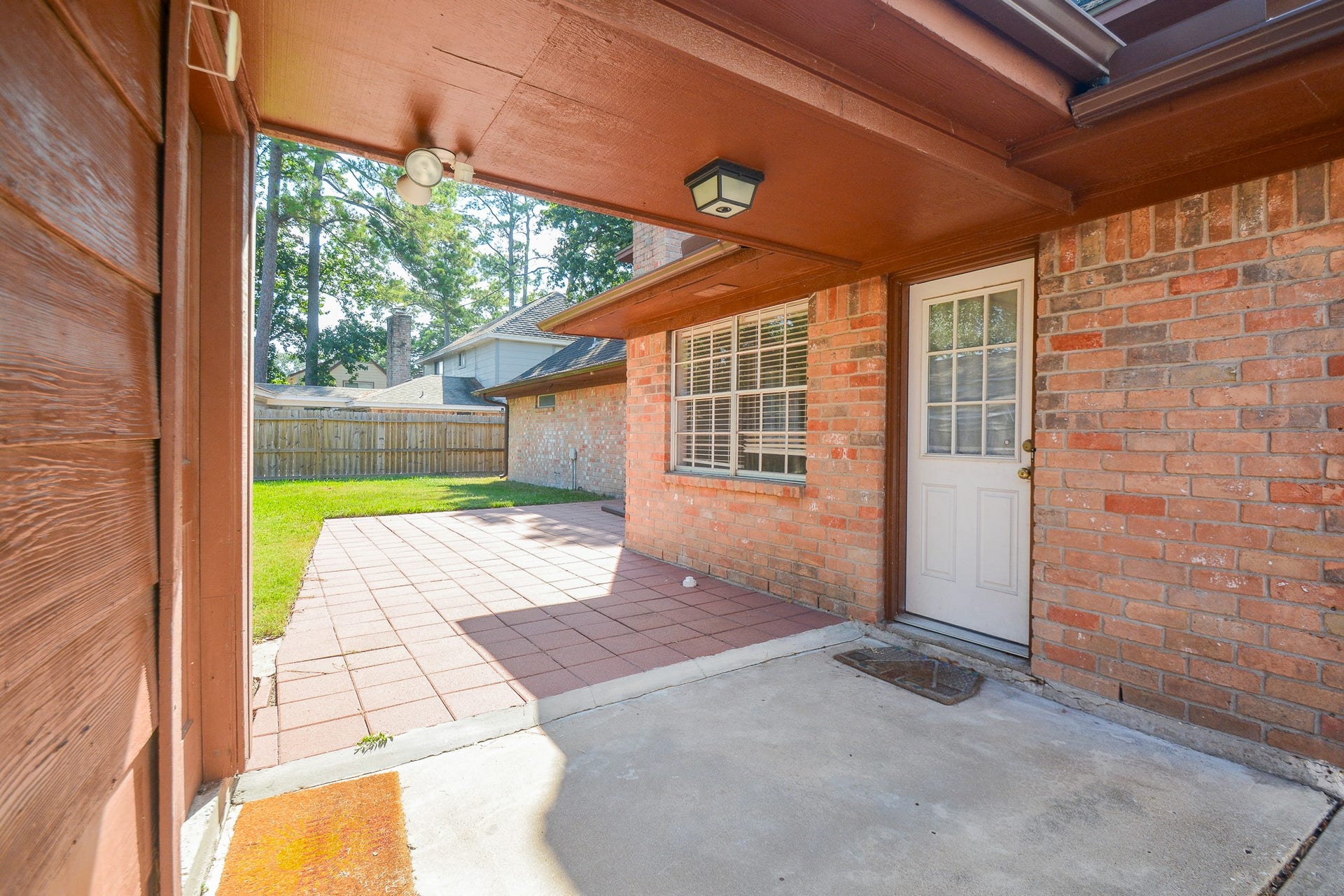 11610 Cypresswood Drive, Houston, TX 77070 11610 Cypresswood Drive, Houston, TX 77070