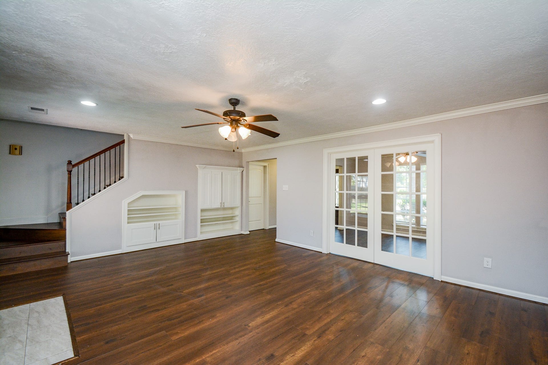 11610 Cypresswood Drive, Houston, TX 77070 11610 Cypresswood Drive, Houston, TX 77070