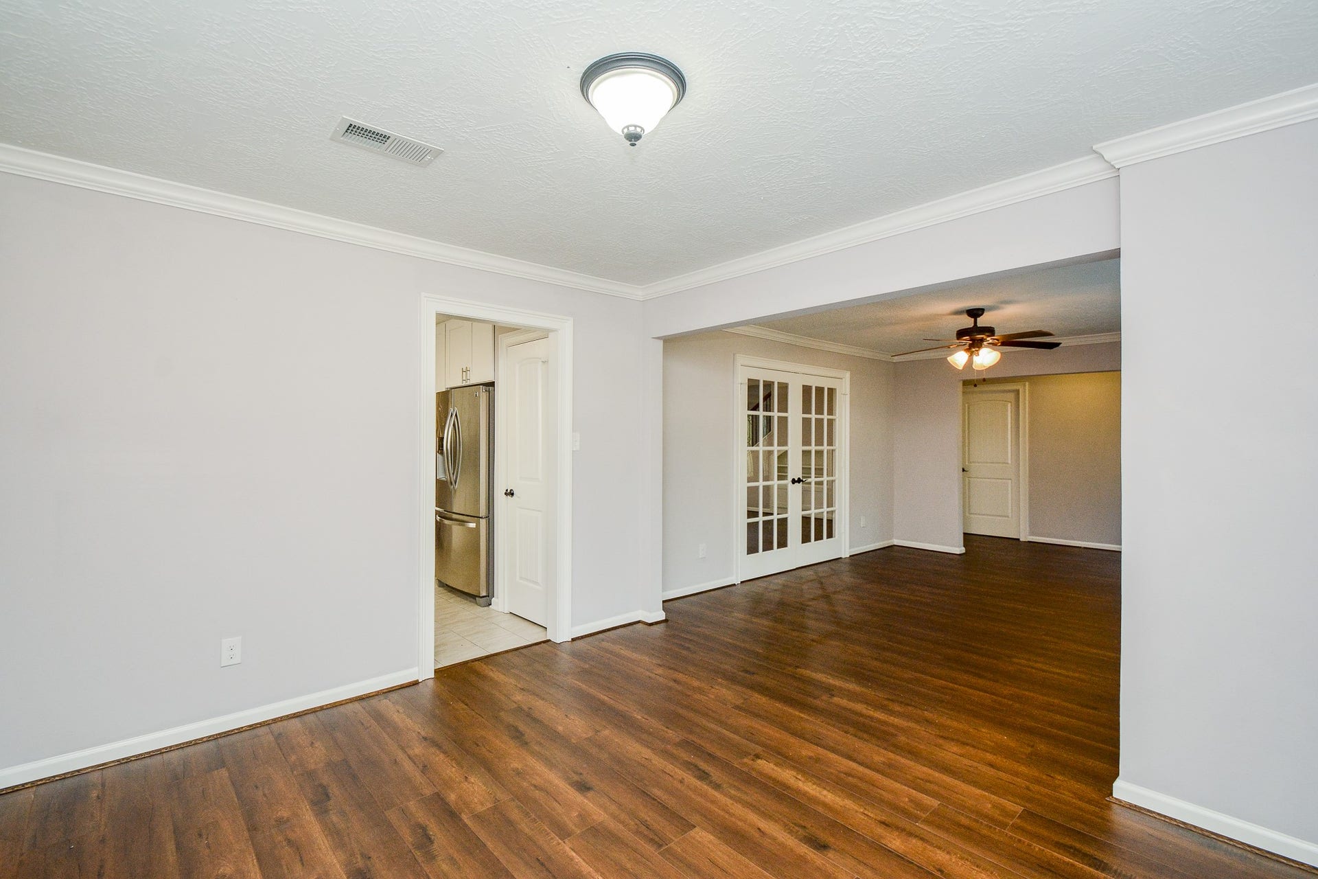 11610 Cypresswood Drive, Houston, TX 77070 11610 Cypresswood Drive, Houston, TX 77070