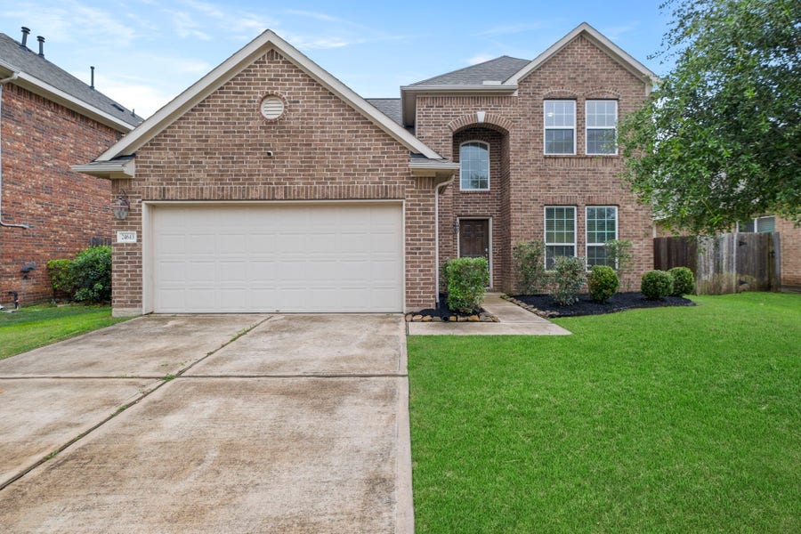 Property photo for 24643 Lakecrest Pine Trail, Katy, TX