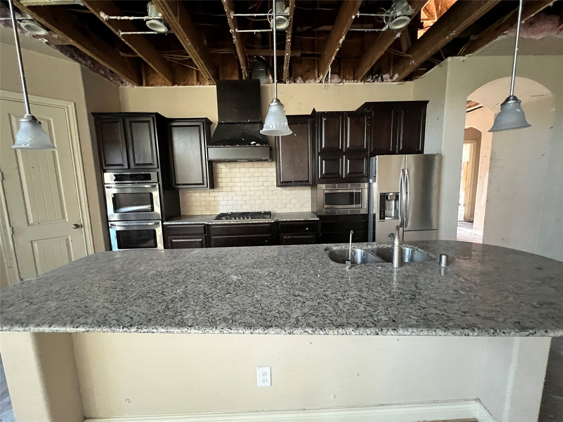 715 Marbrook Saddle Lane, League City, TX 77573 Kitchen