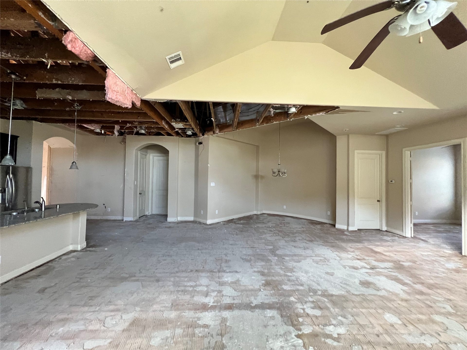 715 Marbrook Saddle Lane, League City, TX 77573 715 Marbrook Saddle Lane, League City, TX 77573